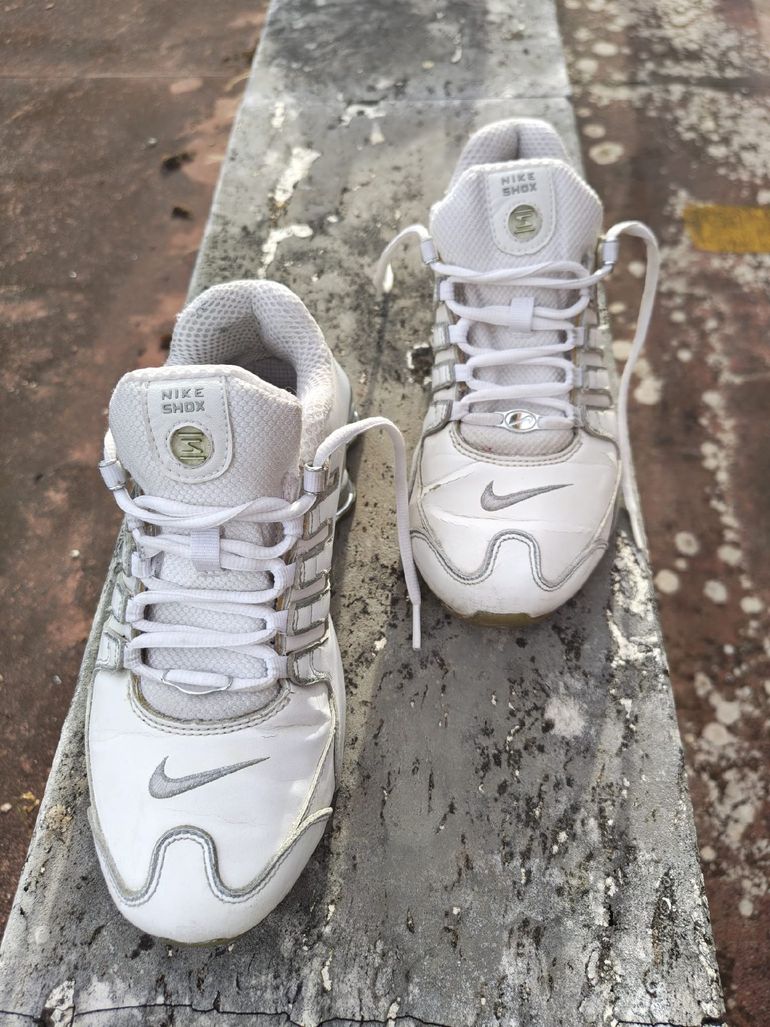 Used Nike Shox Running Shoes bike — image 1 of 3