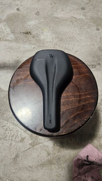 Used Syncros tofino 145mm bike