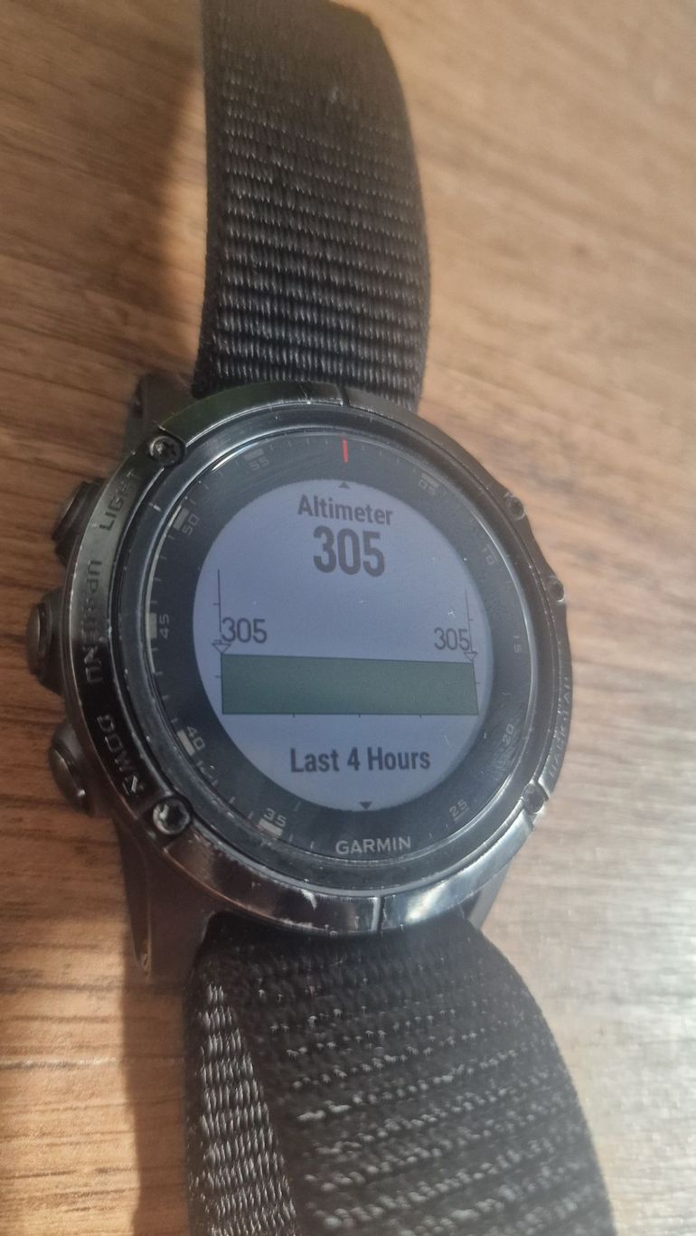 Used Garmin fēnix 5X Plus GPS Watch bike — image 3 of 6