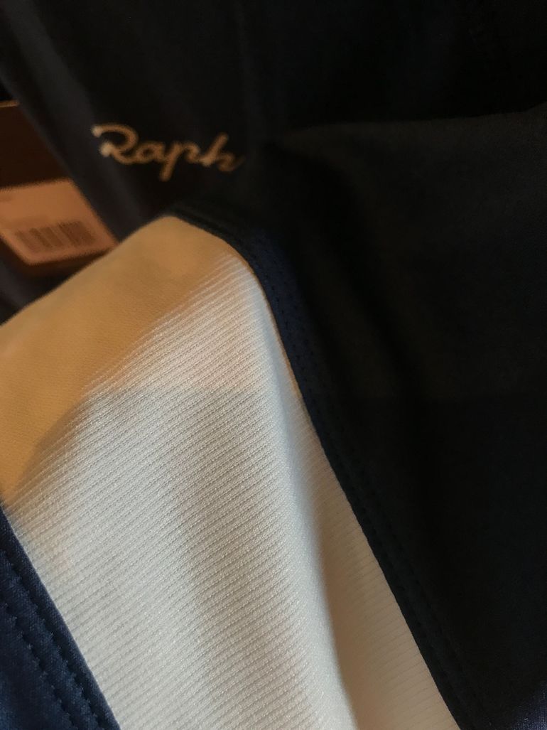 Used Rapha Core L Jersey 2020 bike — image 4 of 7