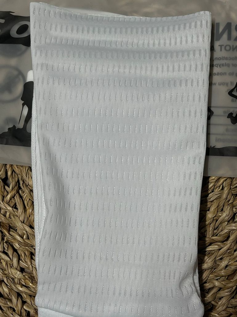 Used Socks Aero bianco 2026 bike — image 3 of 3