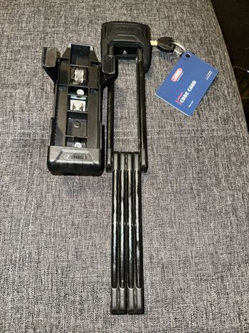 Used ABUS Bordo 6000K/90 folding lock with mount bike — image 3 of 4