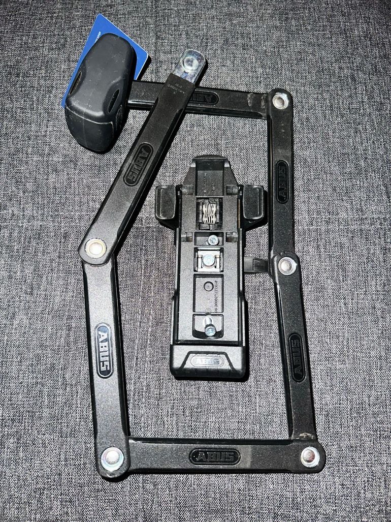 Used ABUS Bordo 6000K/90 folding lock with mount bike — image 4 of 4