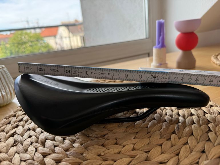 Used Fizik Tempo Sattel bike — image 11 of 11