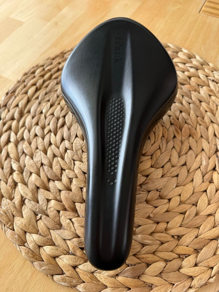 Used Fizik Tempo Sattel bike — image 3 of 11