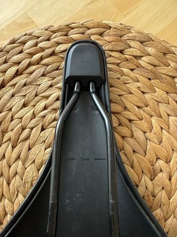 Used Fizik Tempo Sattel bike — image 9 of 11
