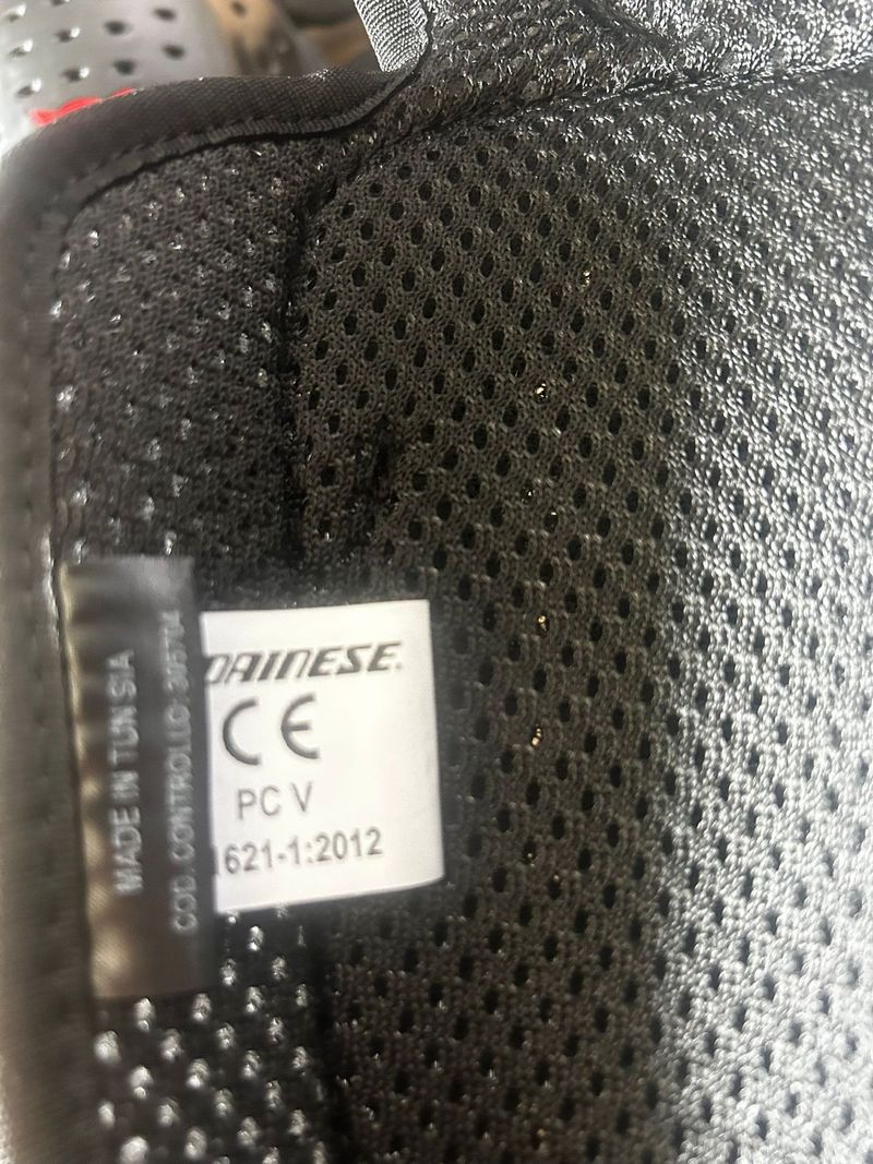 Gebrauchtes dainese Knee V E1 bike — Bild 3 von 3