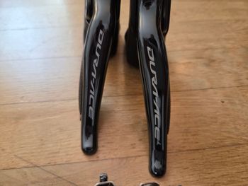 Used Shimano Dura-Ace Di2 11-speed Groupset 2022 bike — image 4 of 13