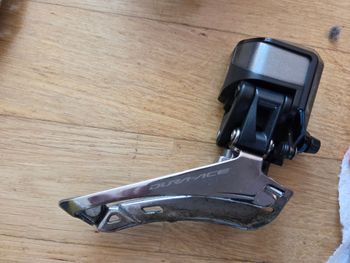 Used Shimano Dura-Ace Di2 11-speed Groupset 2022 bike — image 11 of 13