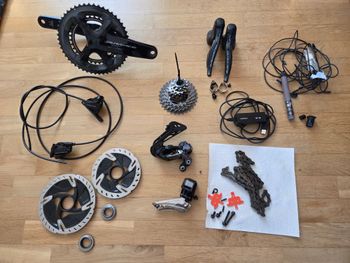 Used Shimano Dura-Ace Di2 11-speed Groupset 2022 bike