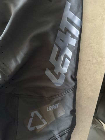 LEATT Gravity 4.0 XL 2024 bike de segunda mano — imagen 2 de 5
