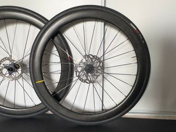 Used Mavic Cosmic SL 45 Disc bike — image 2 of 4