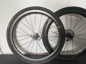 Used Mavic Cosmic SL 45 Disc bike — image 3 of 4