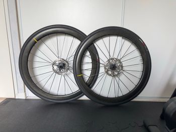 Used Mavic Cosmic SL 45 Disc bike