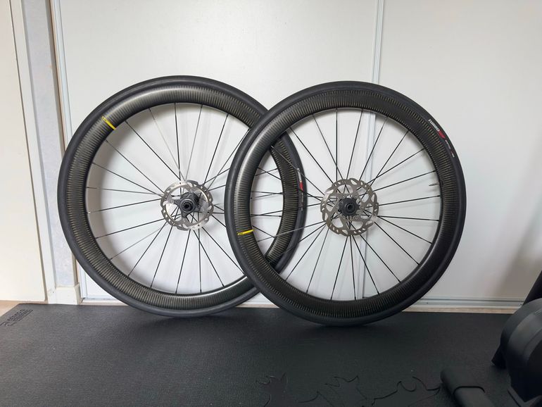 Used Mavic Cosmic SL 45 Disc bike — image 1 of 4