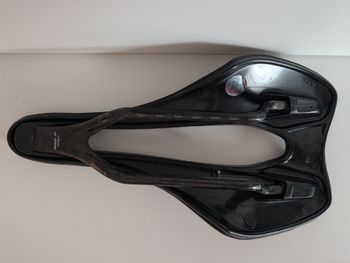 Used Selle Italia SLR Boost Kit Carbonio Superflow 2026 bike — image 4 of 5