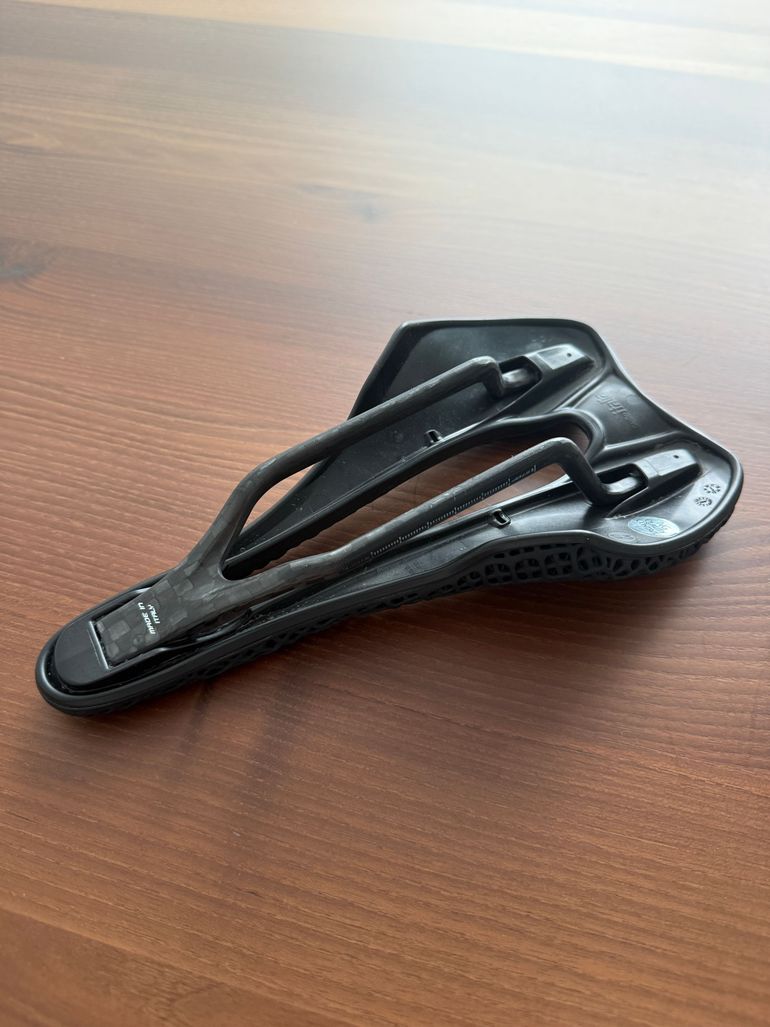 Used Selle Italia SLR Boost 3D Kit Carbonio Superflow - S3 bike — image 2 of 2