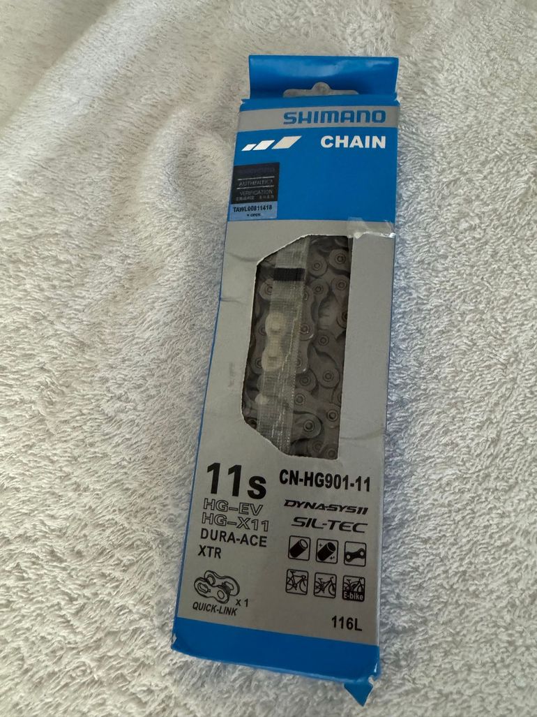 Used Shimano CN-HG901-11 11-speed Chain 2023 bike — image 1 of 4