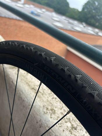Used Triban Rear cWheel Complete with Gravel Tire 700c, Microshift Cassette, 160mm Brake bike — image 8 of 8