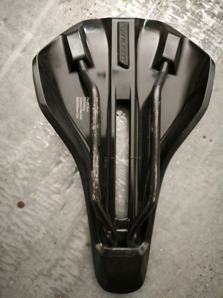 Used Syncros Belcarra V 2.0 Saddle 2026 bike — image 2 of 2