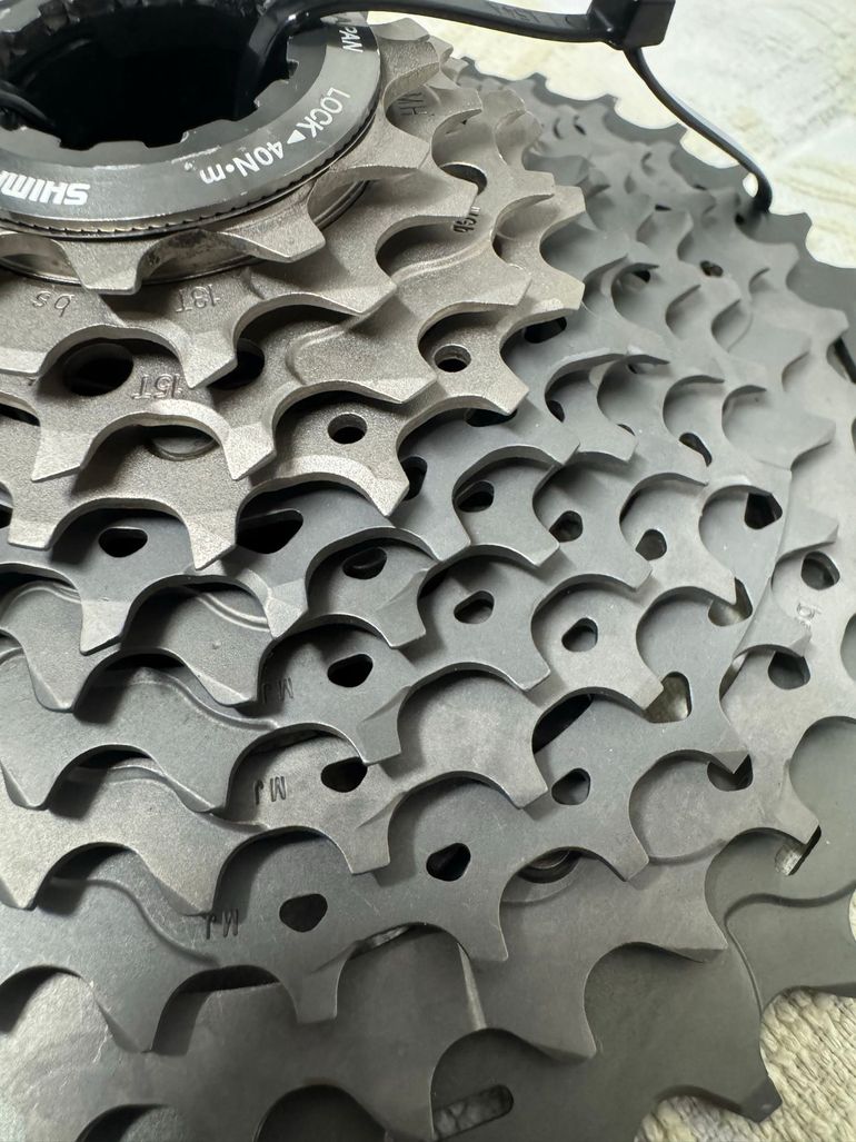 Used Shimano XTR CS-M9000 11-40T Cassette 2023 bike — image 4 of 9