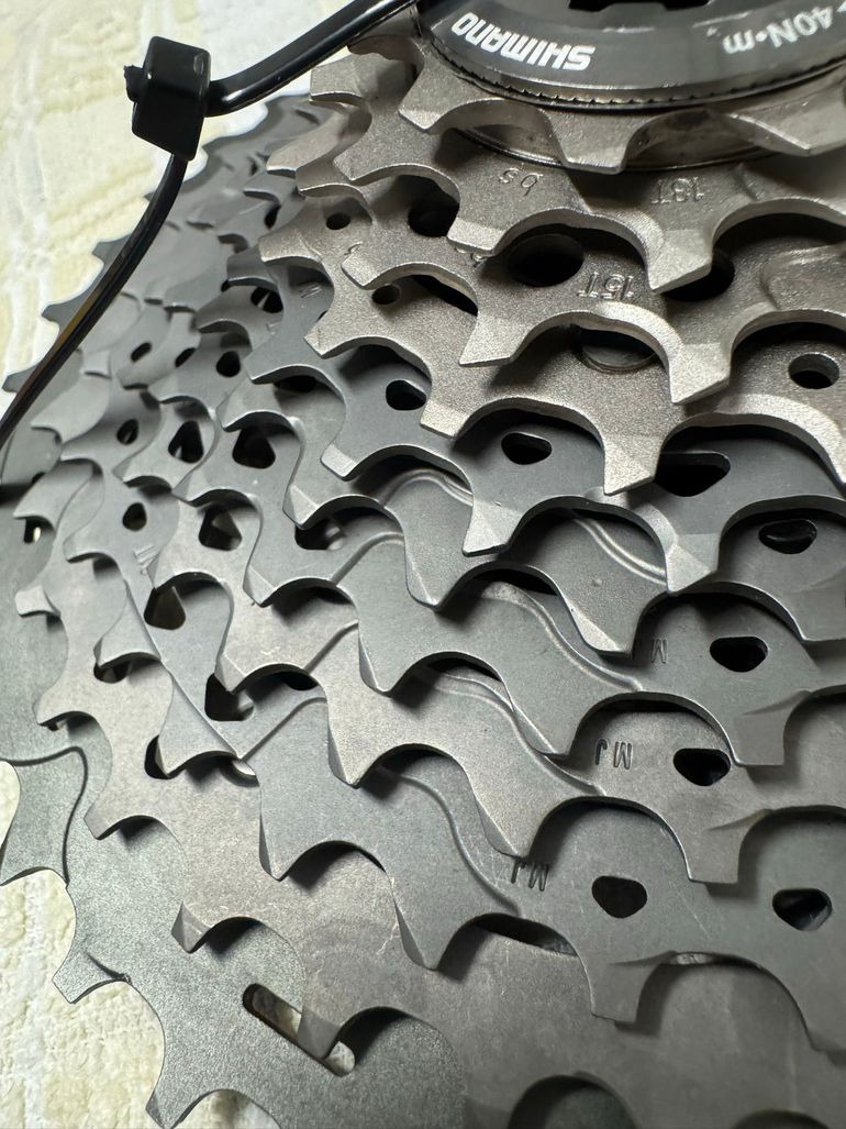 Used Shimano XTR CS-M9000 11-40T Cassette 2023 bike — image 5 of 9