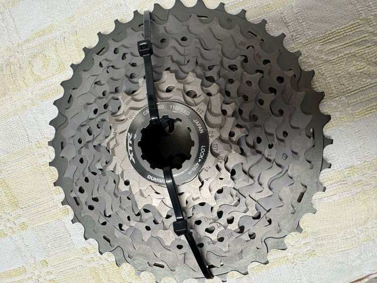 Used Shimano XTR CS-M9000 11-40T Cassette 2023 bike — image 2 of 9