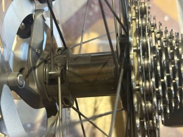 Gebrauchtes Fulcrum Wind 40 DB Front Wheel bike — Bild 5 von 5