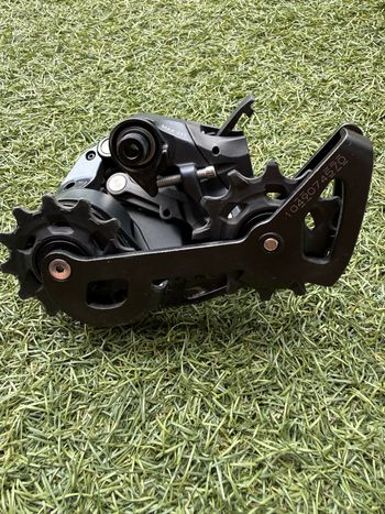 Used Sram Force Etap Axs 12V 33T 2025 bike — image 2 of 8