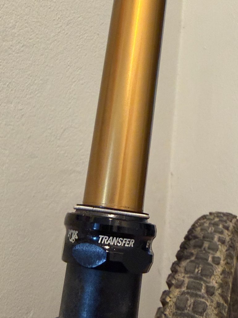 Used Fox Transfer Vario Seatpost Factory Kashima 2024 bike — image 3 of 4
