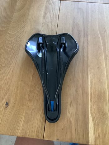 Used Selle Italia SLR BOOST 145 2026 bike — image 2 of 3