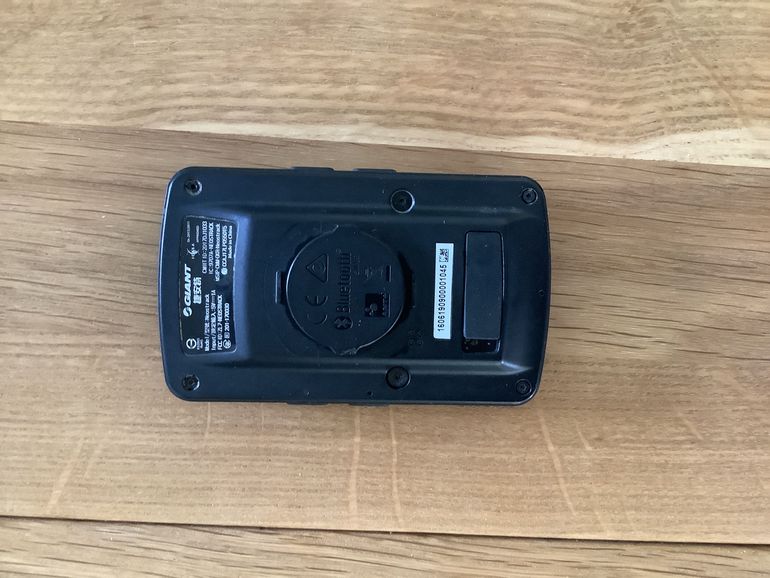 Used Giant Neos Track GPS Computer 2020 bike — image 3 of 4