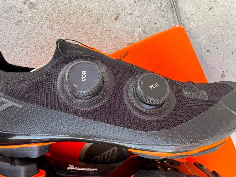 Used Dmt KM0 MTB Shoes 2025 bike — image 5 of 6