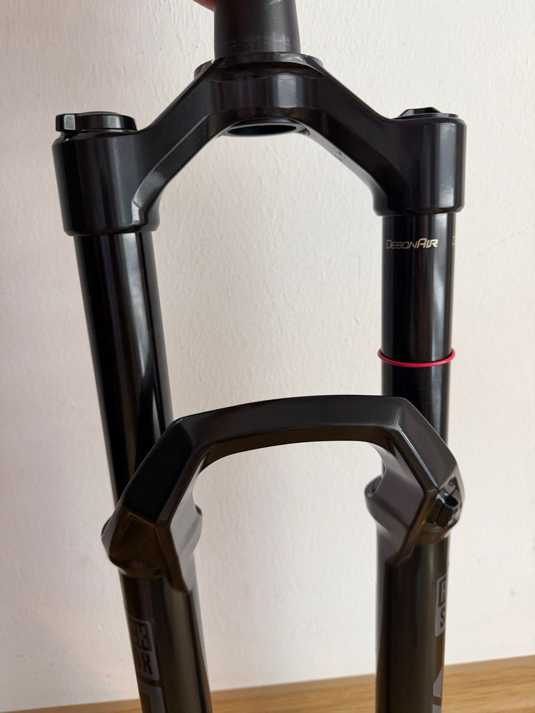 Used RockShox Pike Base 140mm 29" 2026 bike — image 6 of 12