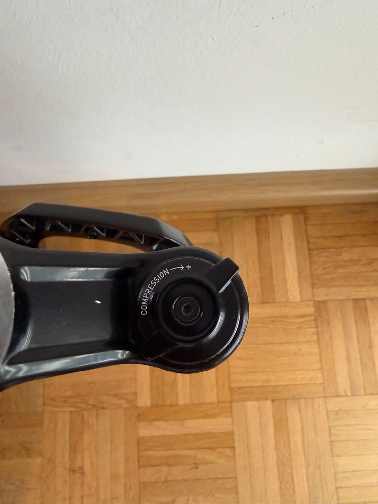 Used RockShox Pike Base 140mm 29" 2026 bike — image 12 of 12