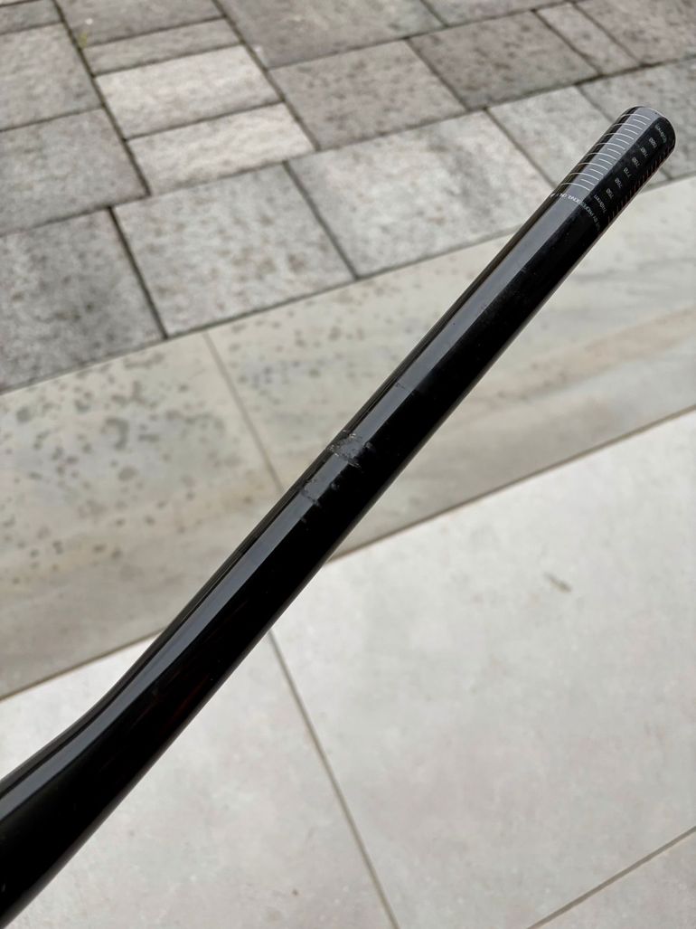 Used Bontrager Line Pro Carbon 35 MTB Handlebar 2025 bike — image 4 of 8