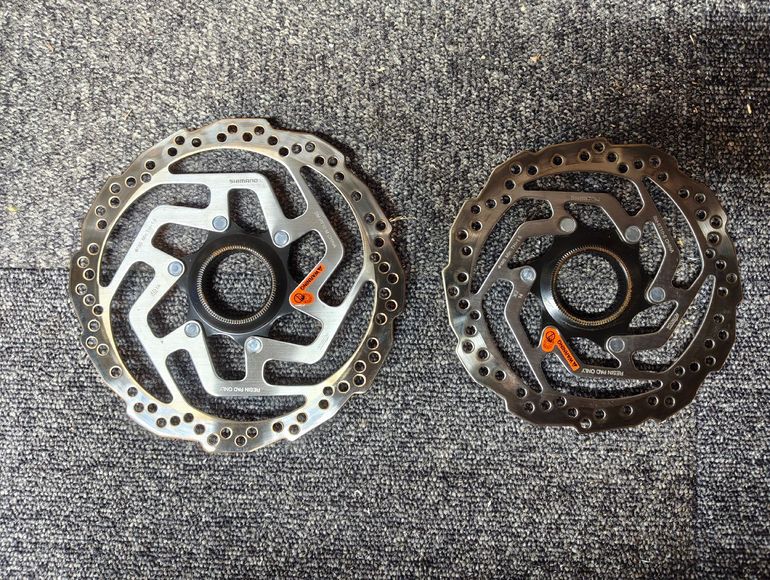 Used Shimano SM-RT10 2026 bike — image 1 of 2