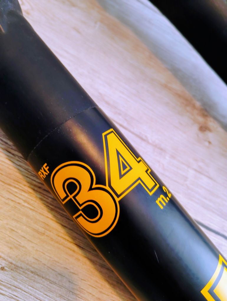 Used Öhlins RXF 34 130mm Fork bike — image 3 of 13