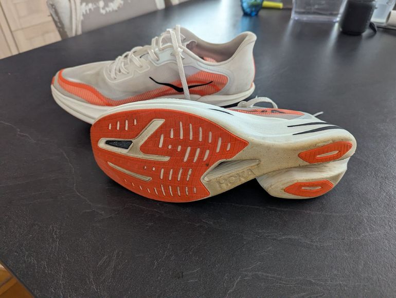 Used Hoka Cielo X1 2.0 2025 bike — image 2 of 5