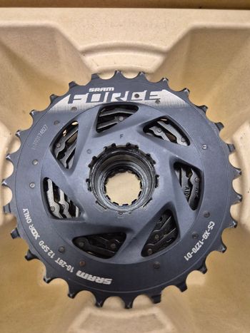 Used Sram Force 10-28 cassette, xg-1270 bike