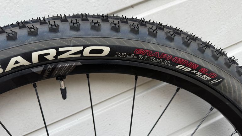 Used Dt Swiss X 1900 SPLINE 29 - 25 mm CL 12/148 mm Shimano 2025 bike — image 4 of 4