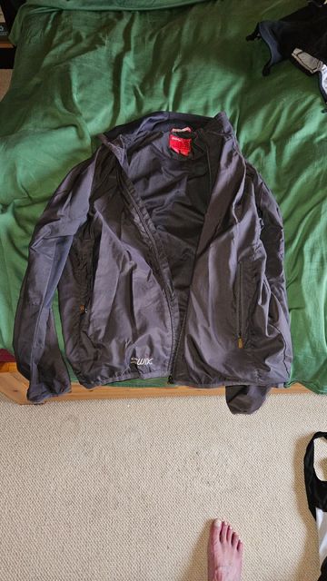 Swix Cross Country Ski Jacket bike usato — immagine 1 di 3