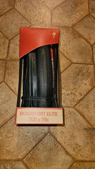 Specialized Roadsport Elite Tire Tyres & Tubes usato