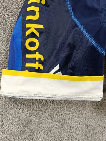 Używany Sportful cuissard court velo homme taille xl -44 7121 cyclisme route respirant saxo tinkoff bike — zdjęcie 2 z 10