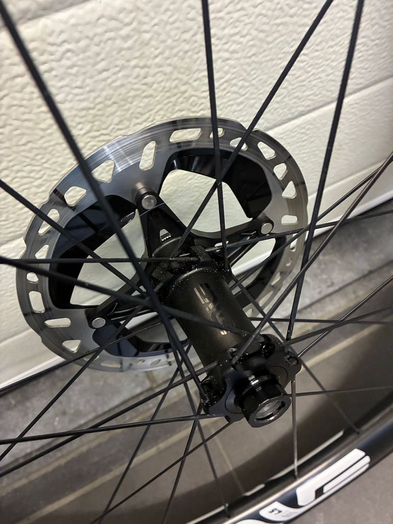 Used Enve SES 4.5 Wheelset 2025 bike — image 5 of 8