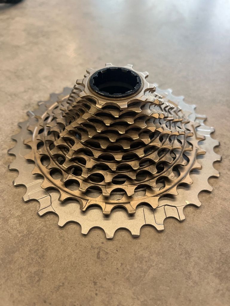 Used Sram Red Casette D1 10-33 2024 bike — image 2 of 2
