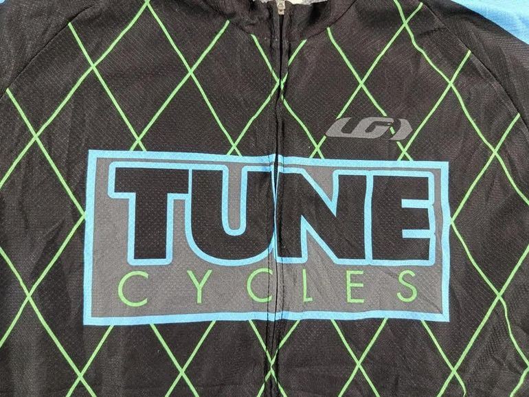 Used Louis Garneau maillot velo homme taille l -32 6706 cyclisme route respirant bike — image 8 of 12