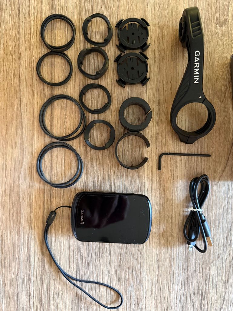 Used Garmin Edge 530 GPS Cycling Computer 2023 bike — image 1 of 12