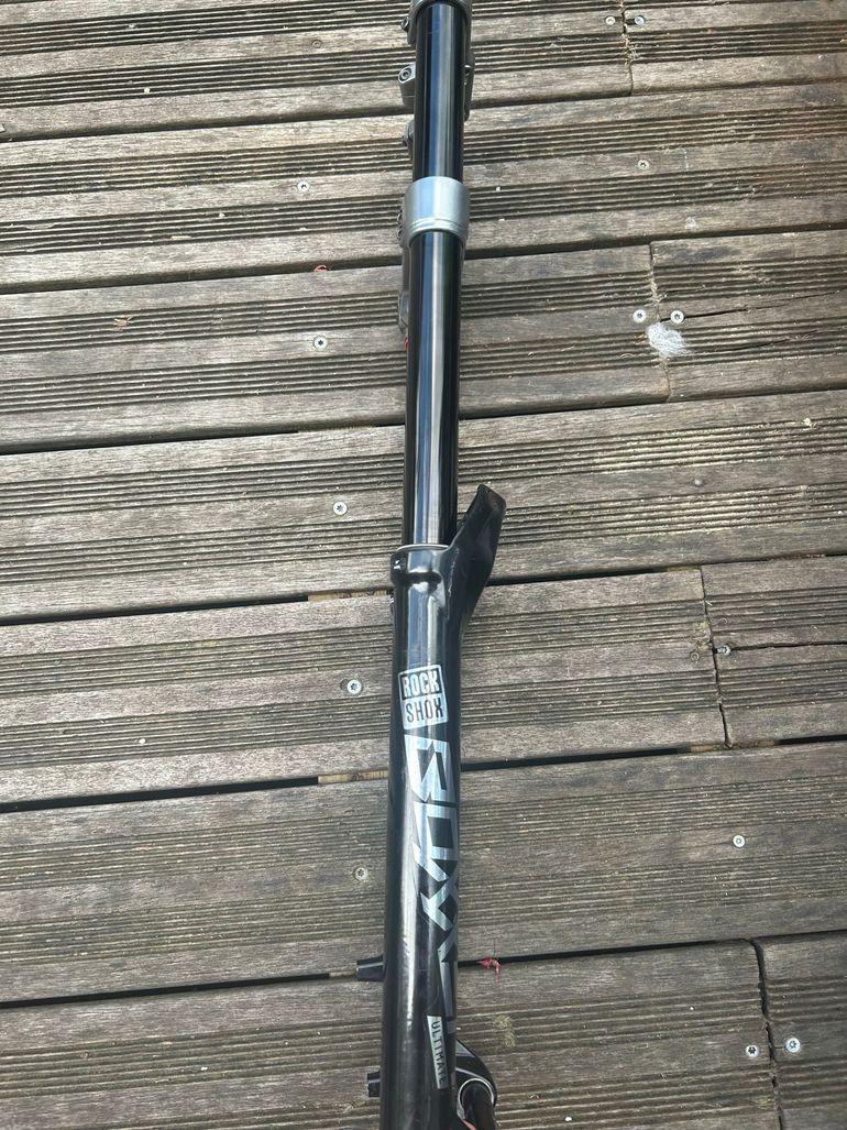 Used RockShox Boxxer Ultimate Fork 2023 bike — image 2 of 3