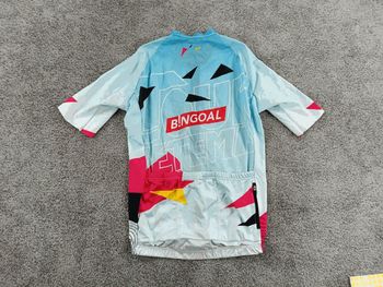 Used AGU maillot velo homme taille S - 66 5336 - Tour de Tietema Cycling Team / Bingoal bike — image 5 of 9